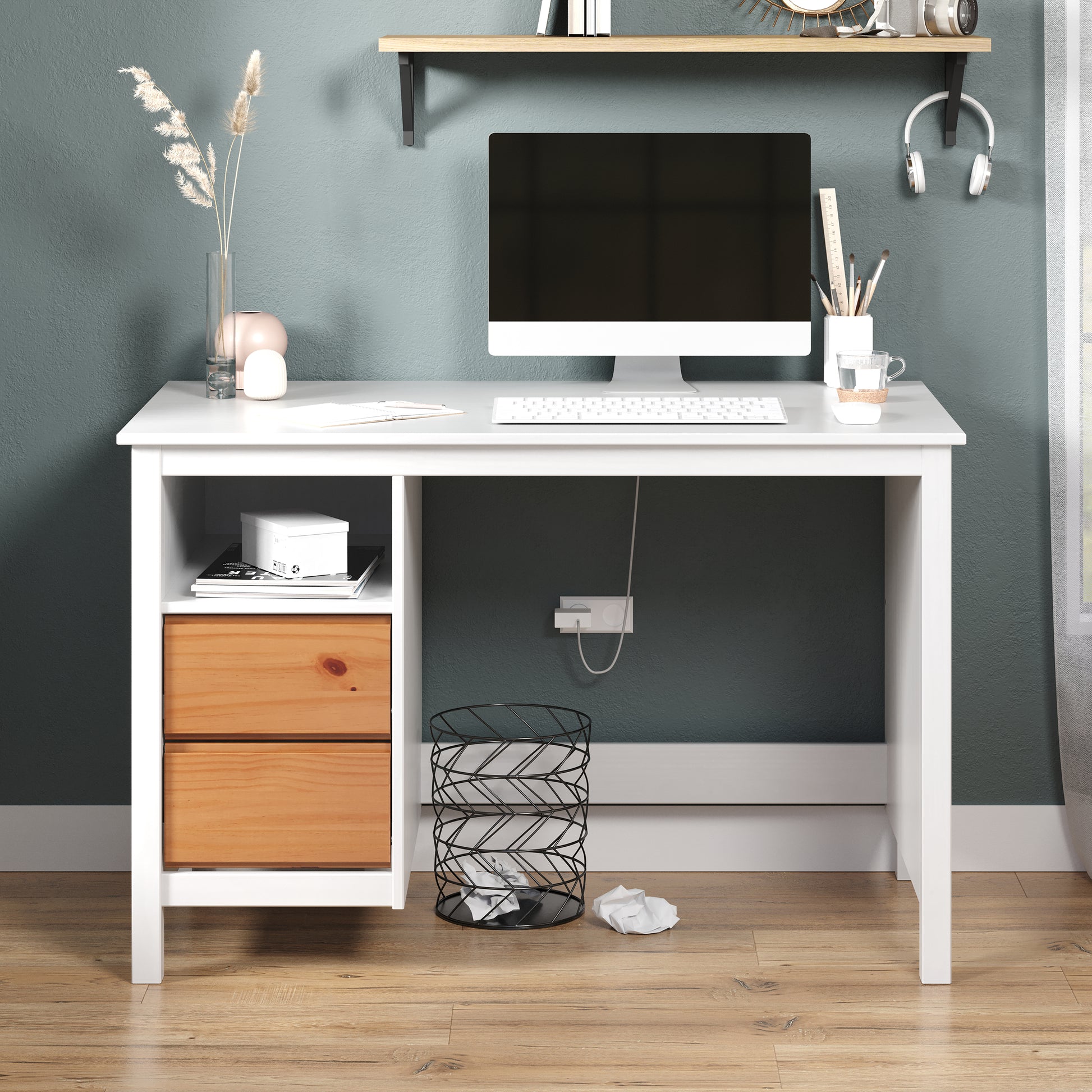 Eclipse Desk